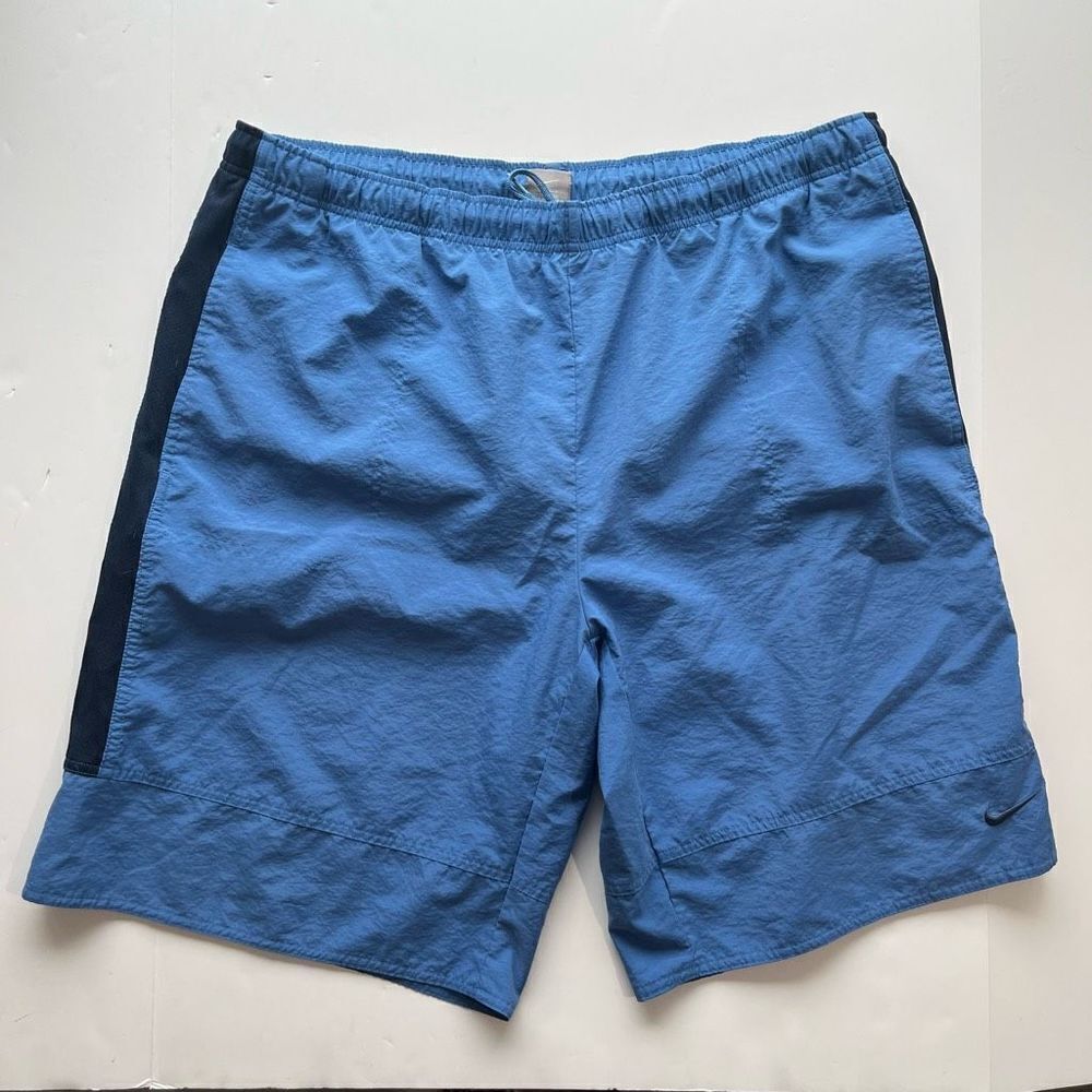 Nike Men's Blue Lined Training Shorts Size 2XL
